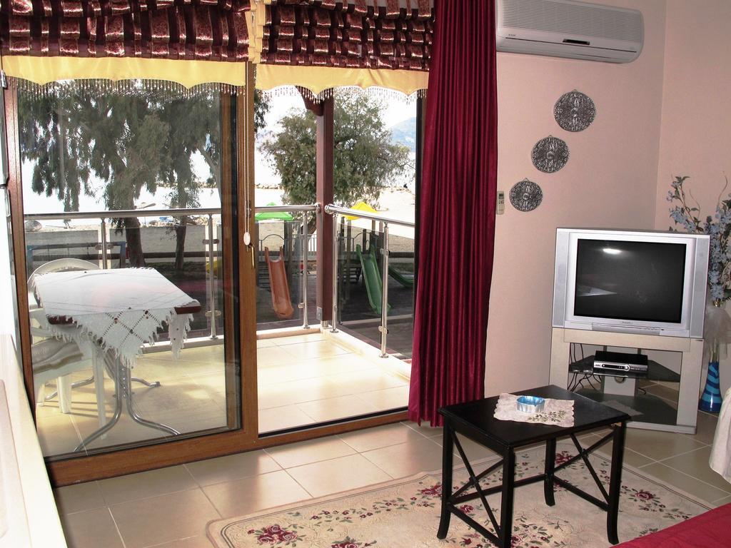 Sunset Beach Apartments Turgutreis Quarto foto