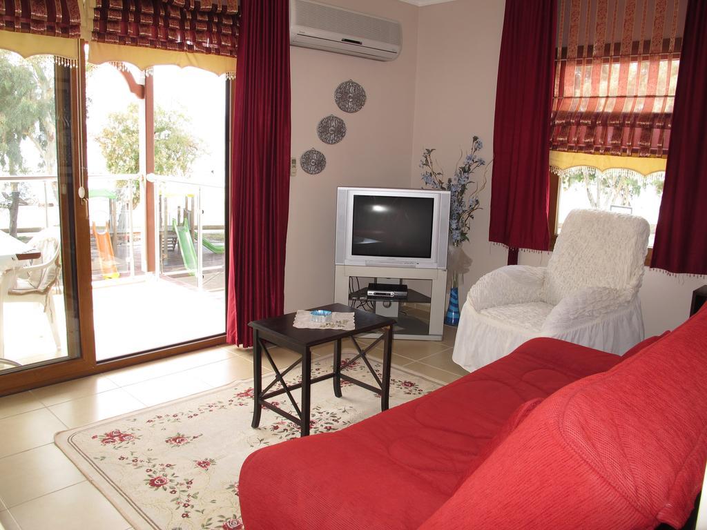 Sunset Beach Apartments Turgutreis Quarto foto